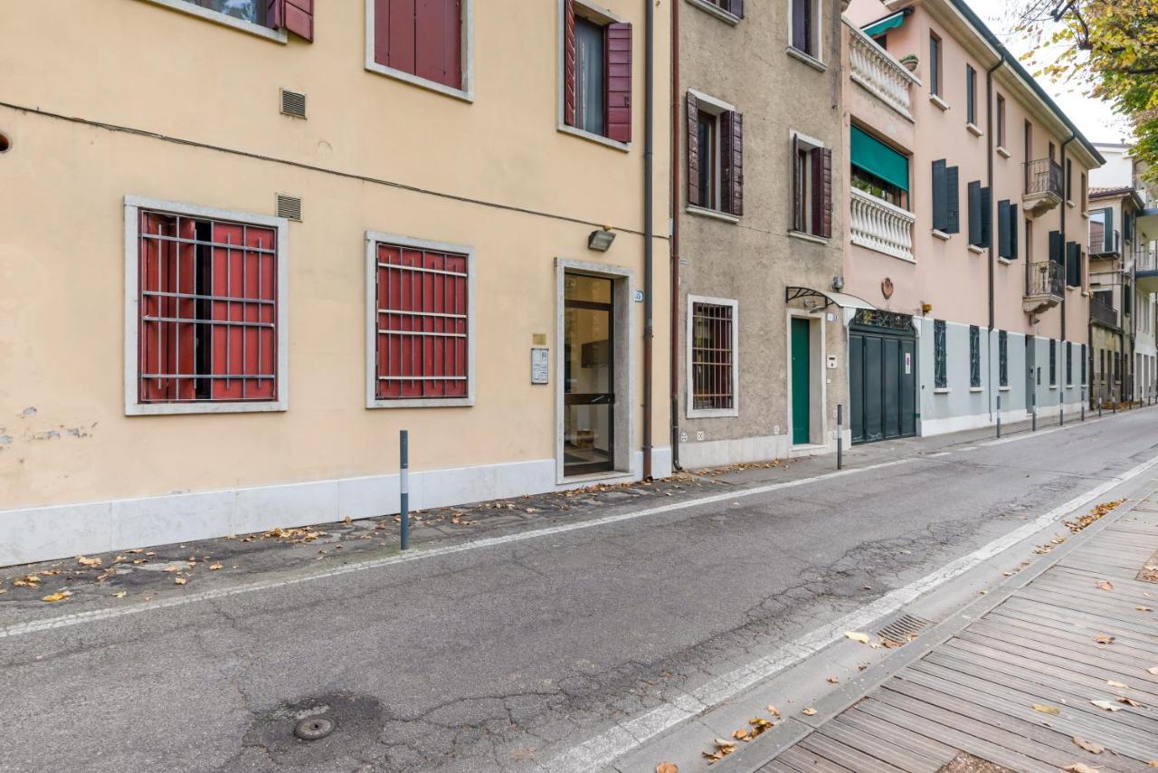 Essential Apartment A 5 Min Da Piazza Dei Signori Padova Eksteriør billede